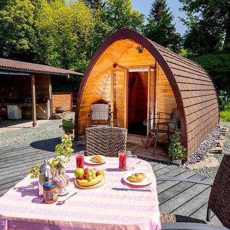 Ty Grug Pods Hotel Bryngwyn Exterior foto