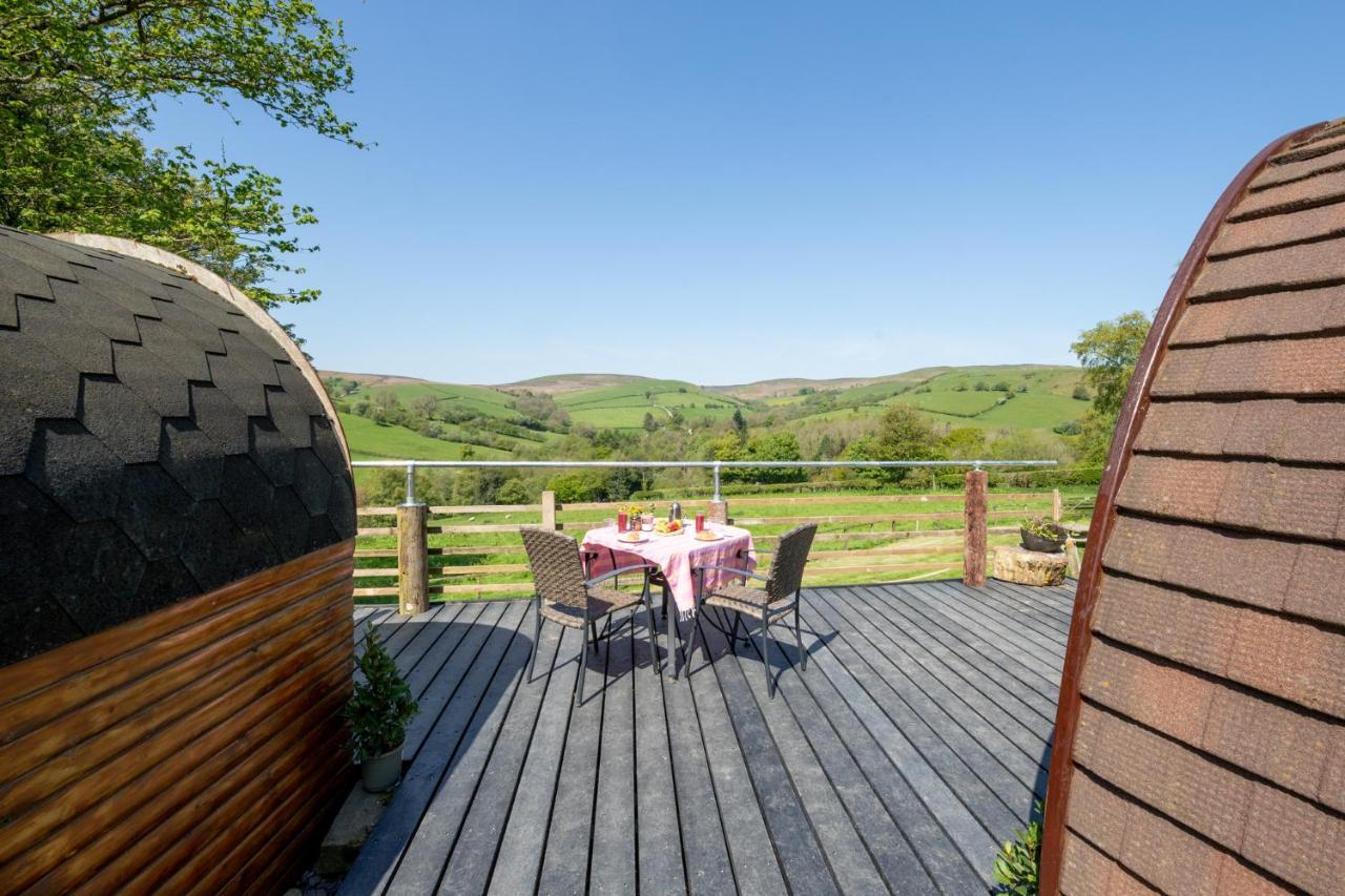 Ty Grug Pods Hotel Bryngwyn Exterior foto