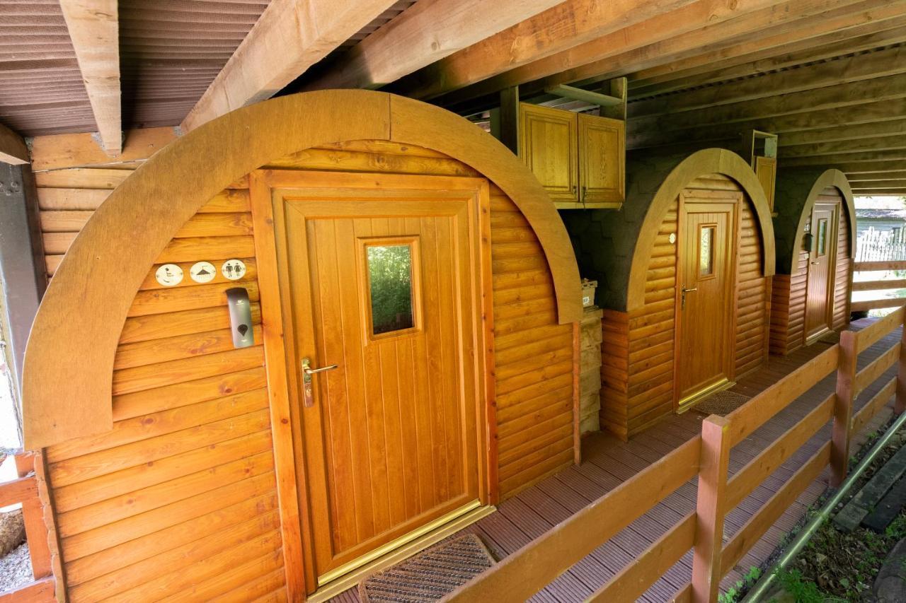 Ty Grug Pods Hotel Bryngwyn Exterior foto