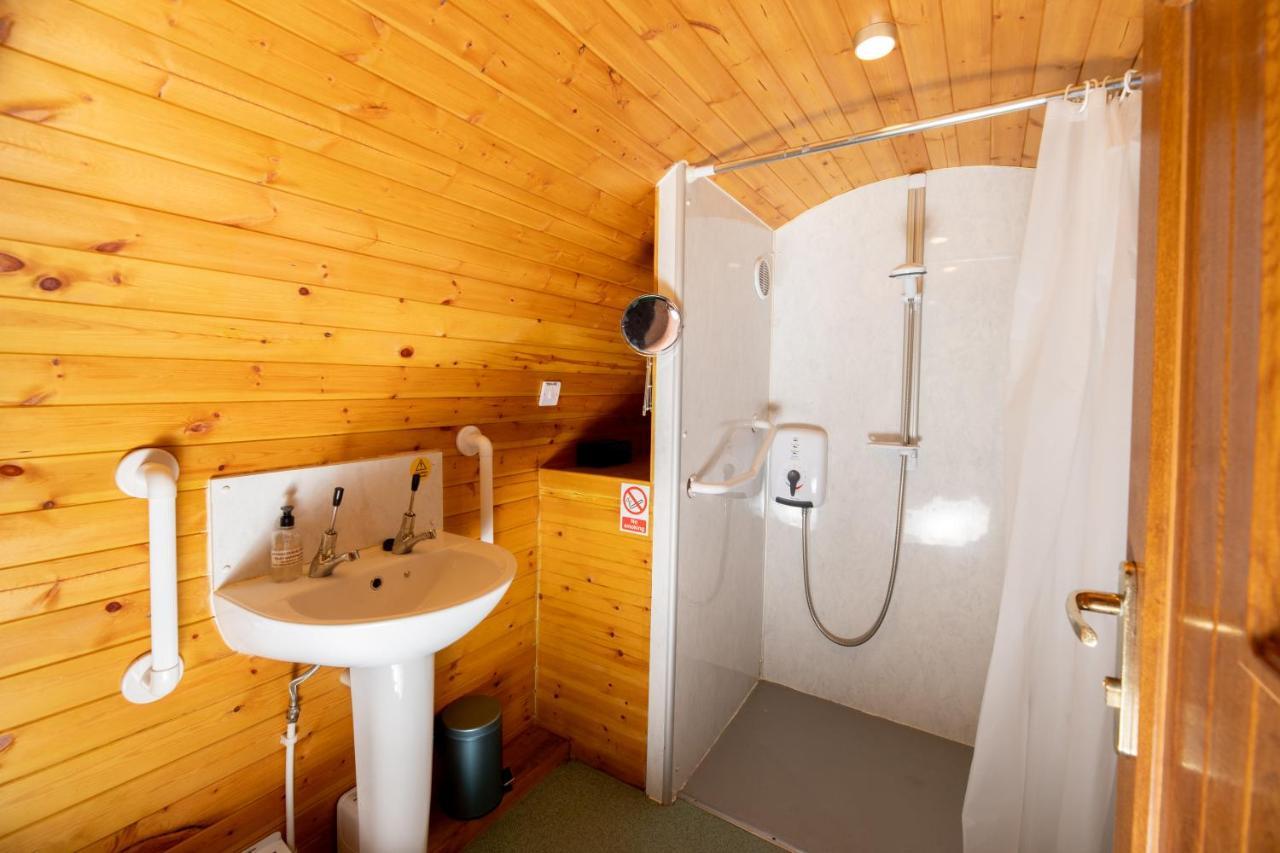 Ty Grug Pods Hotel Bryngwyn Exterior foto